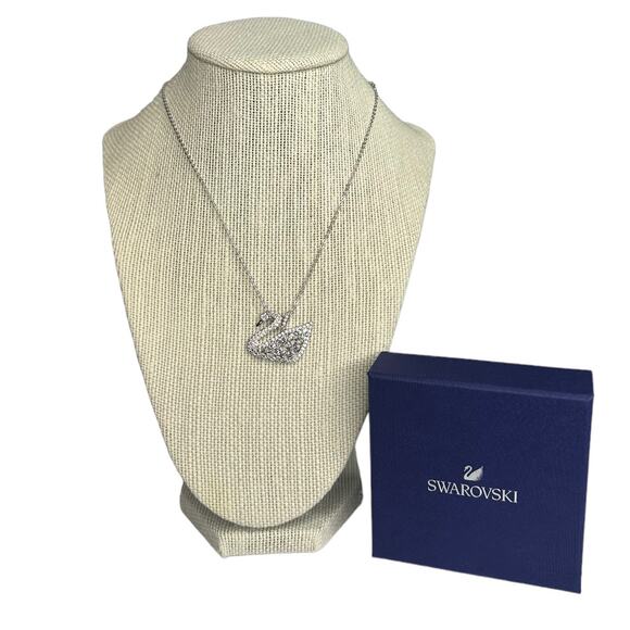 Swarovski Swan Lake pendant Swan, White, Rhodium plated Necklace - Picture 1 of 7